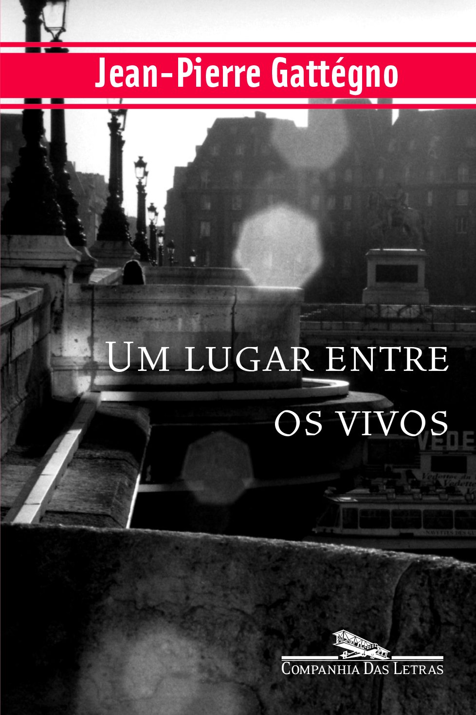 Capa brasileira de Um Lugar Entre os Vivos